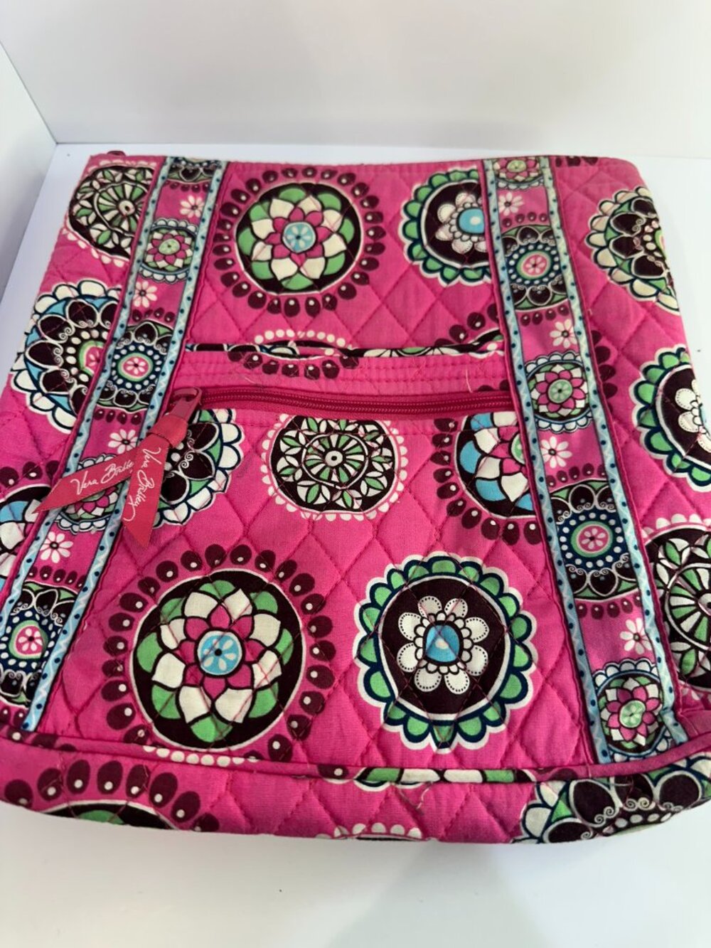 Vera Bradley Hipster Crossbody Cupcakes Pink Retired Pattern - Picture 3 of 8